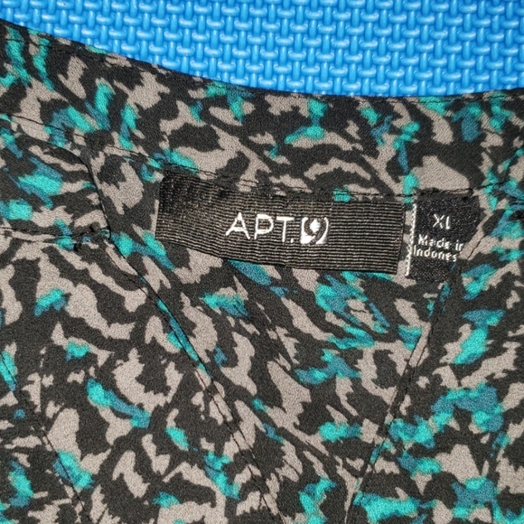 🦋Women's Apt 9 blouse - Picture 5 of 5